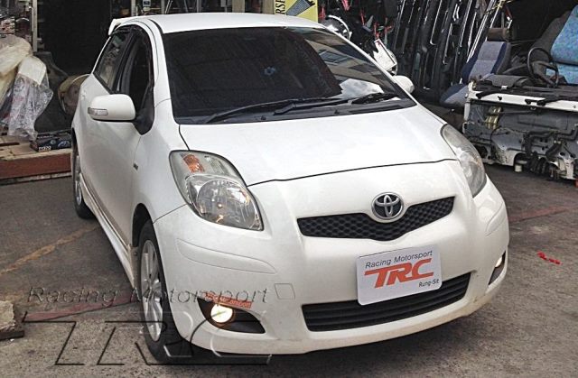 สปอร์ตไลท์ YARIS 2009 แสงสีขาว งาน U